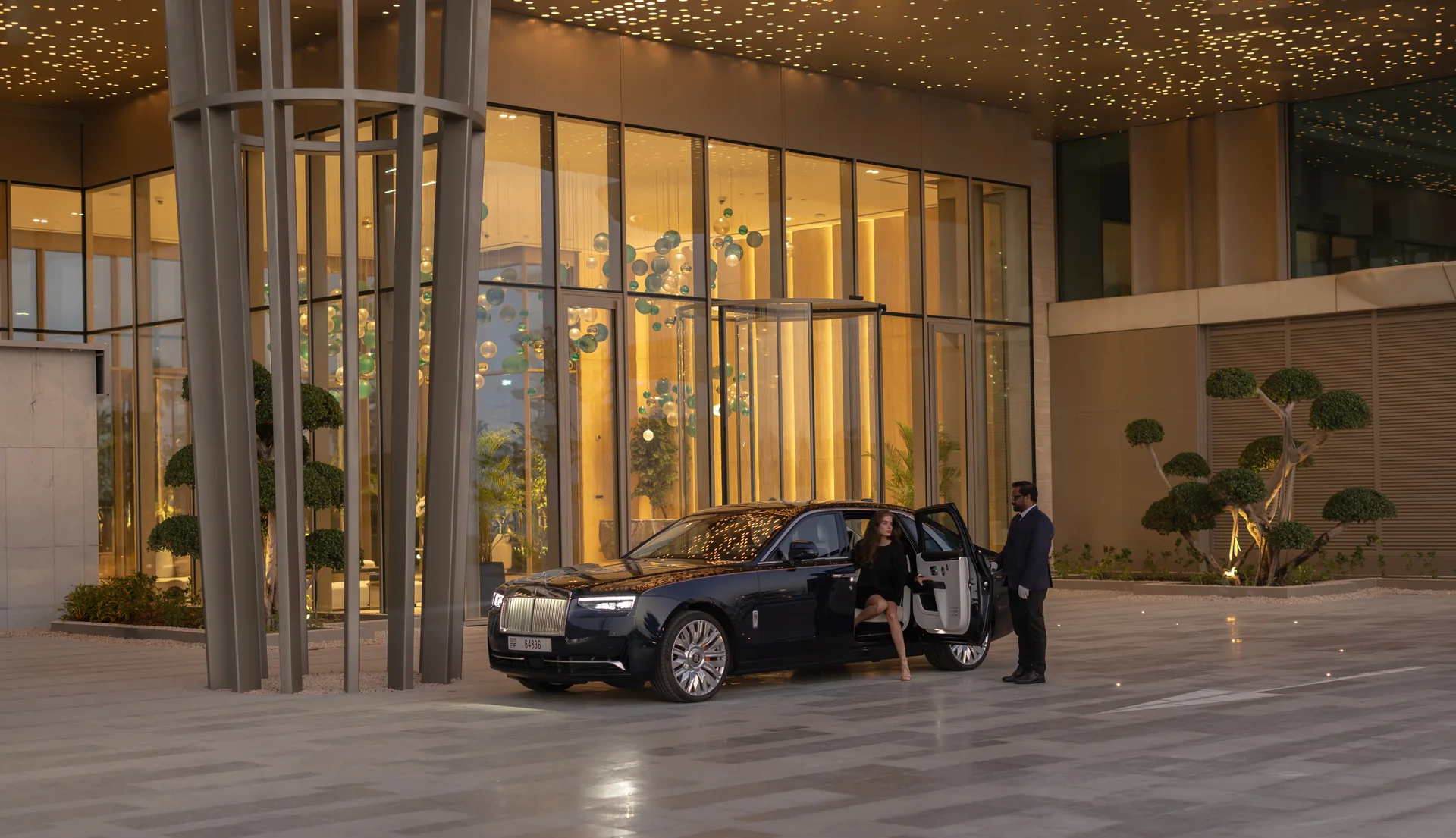 Grand entrance 1